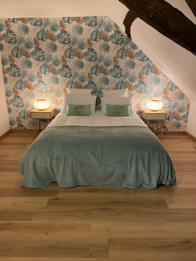 La Charmeraie : Gite De Charme, Piscine Et Spa Thésée Eksteriør bilde